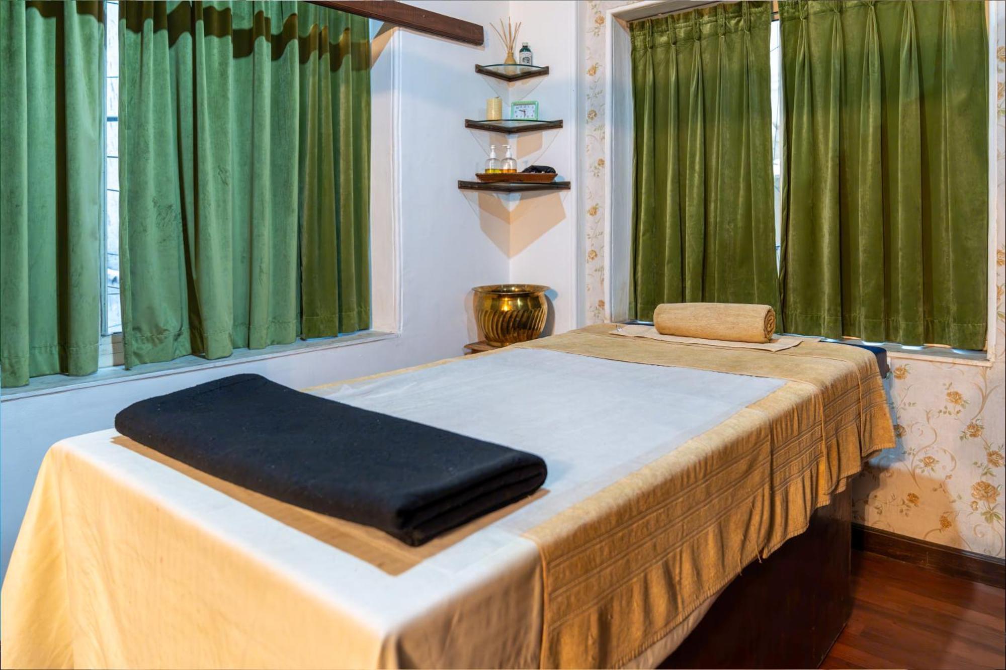 Udaigarh - Udaipur Hotel Bagian luar foto
