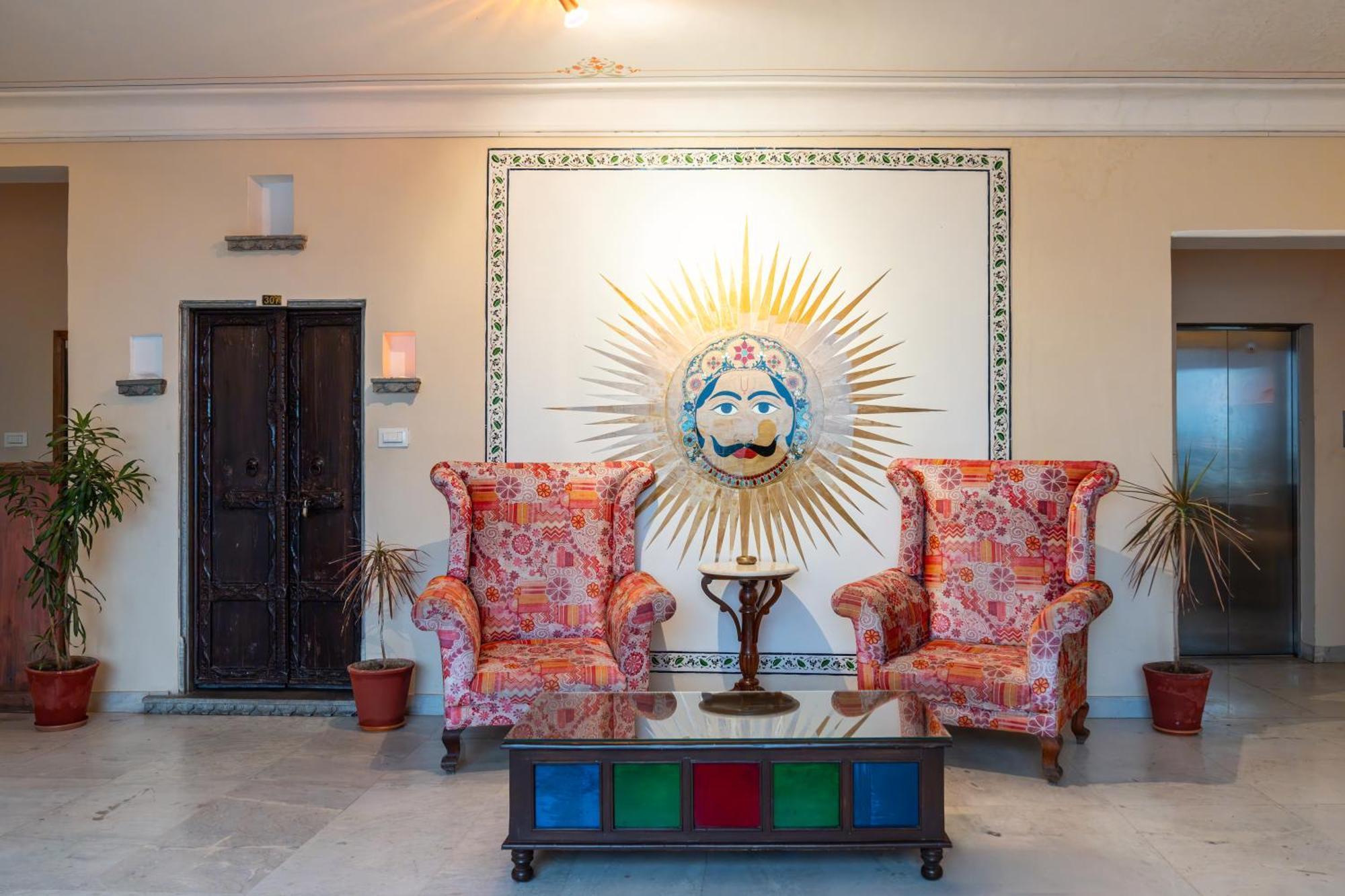 Udaigarh - Udaipur Hotel Bagian luar foto