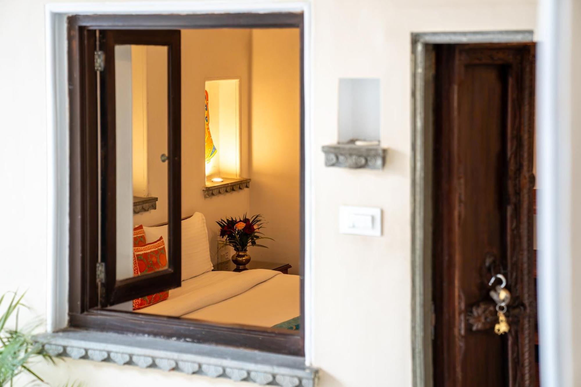 Udaigarh - Udaipur Hotel Bagian luar foto