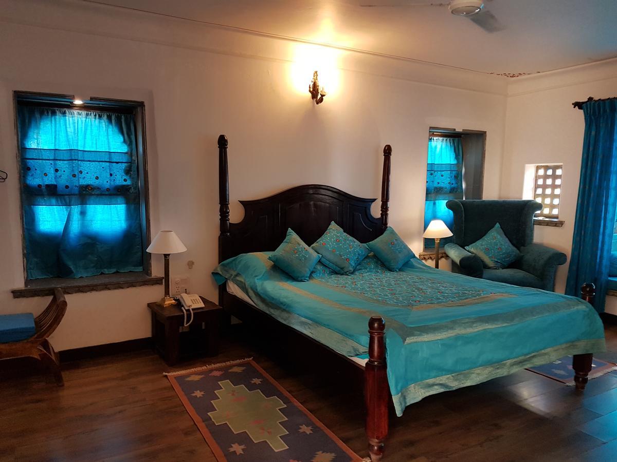 Udaigarh - Udaipur Hotel Bagian luar foto