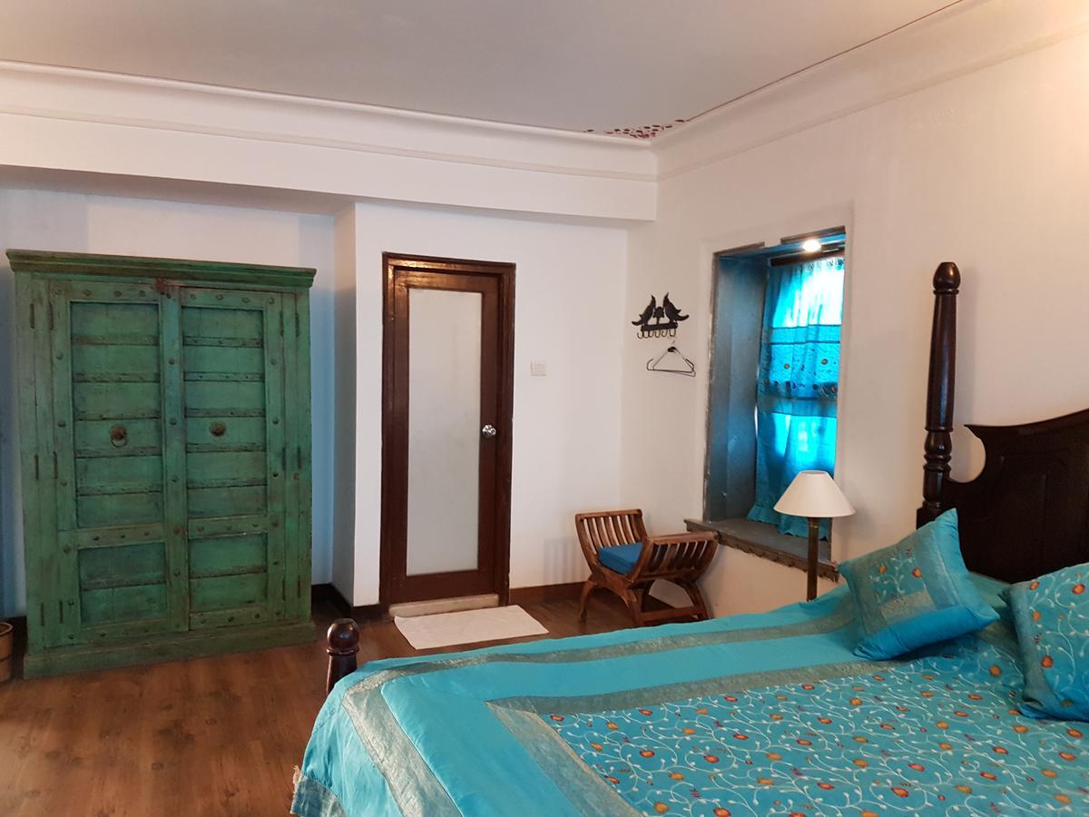 Udaigarh - Udaipur Hotel Bagian luar foto